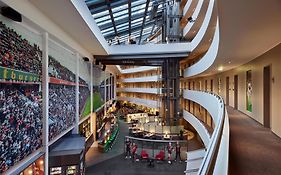 The Curve Hotel Bayarena